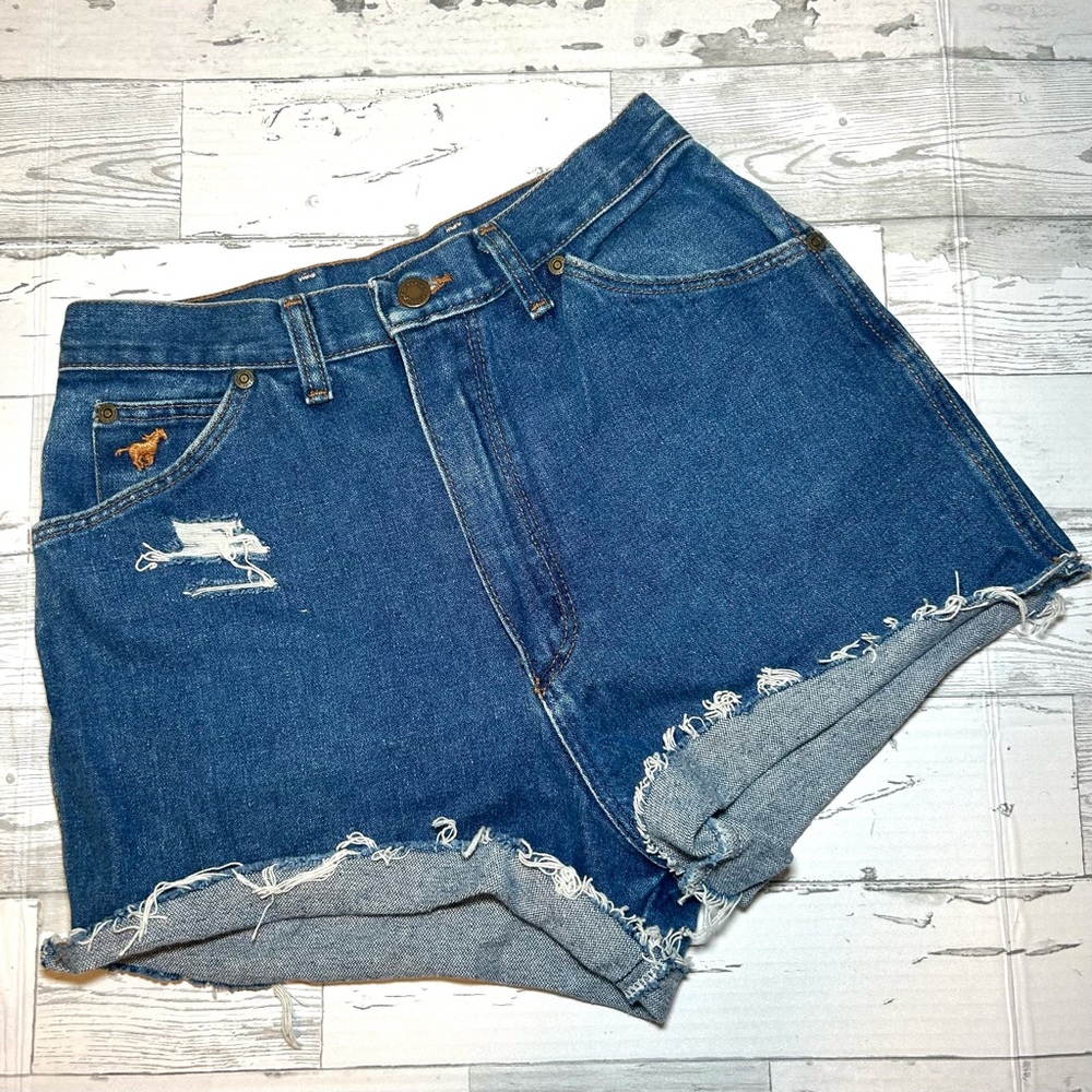 Wrangler cut off jean shorts